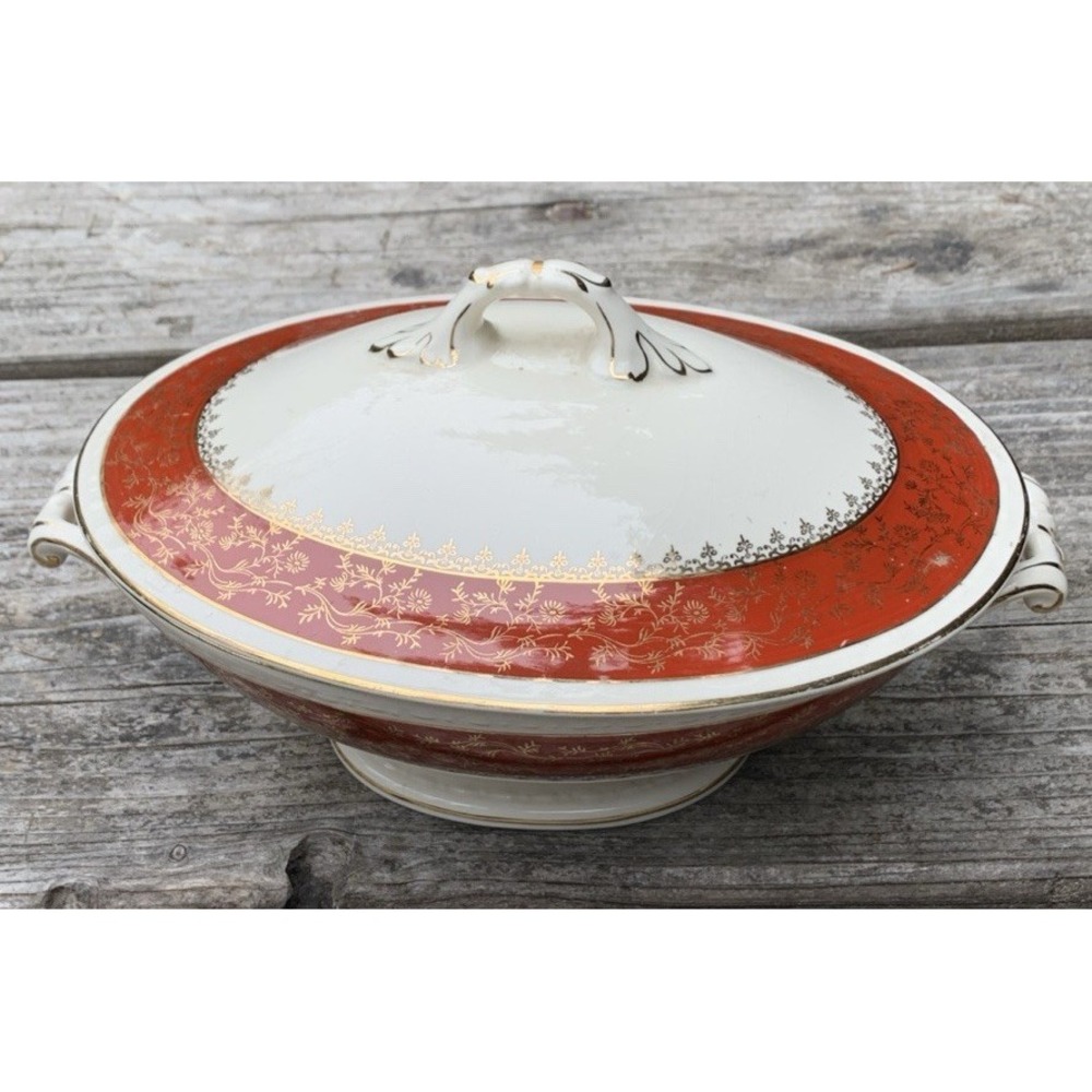 Homer Laughlin Eggshell Georgian Craftsman Formal Rust Red Gold 18K Covered Bowl